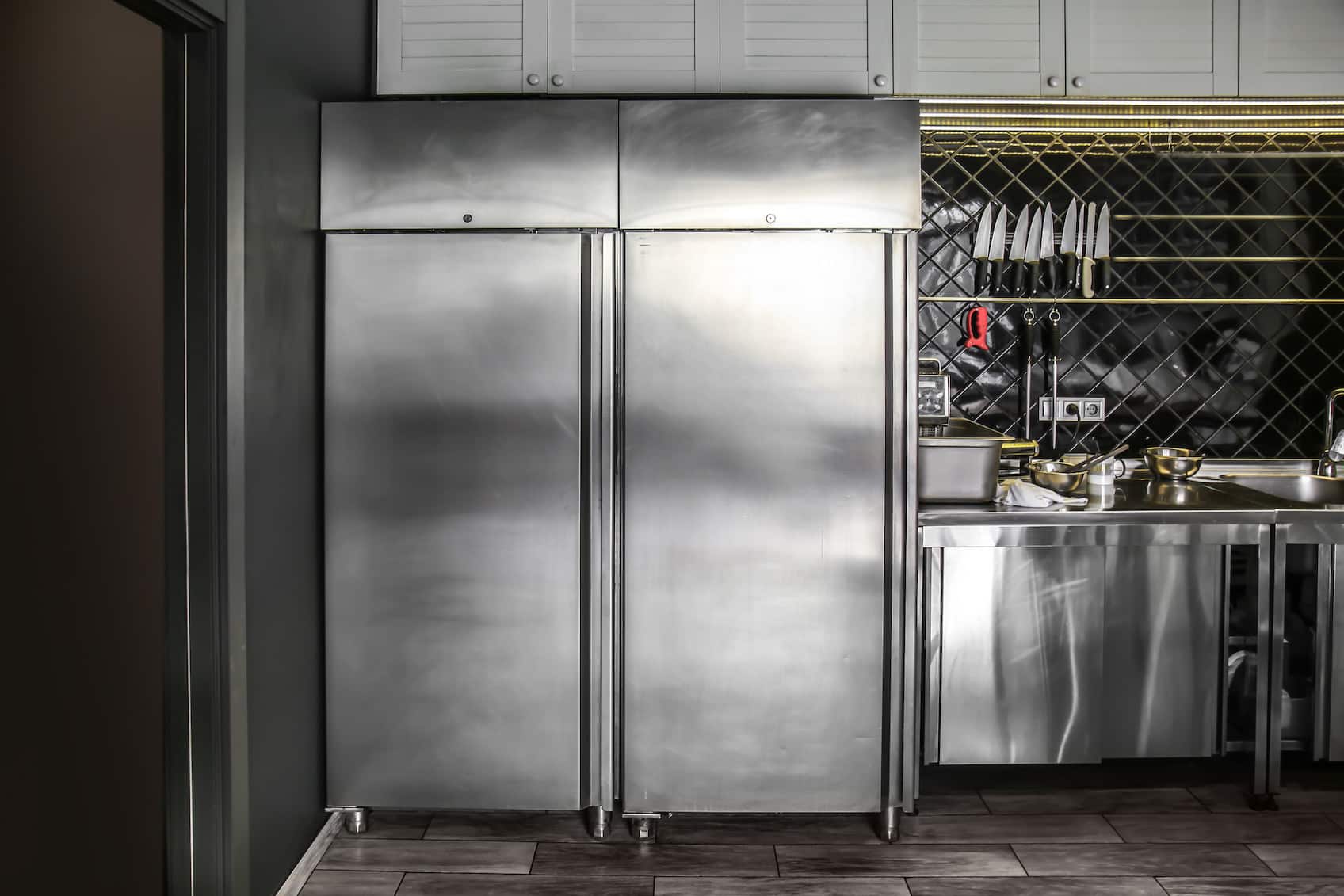 Refrigerator